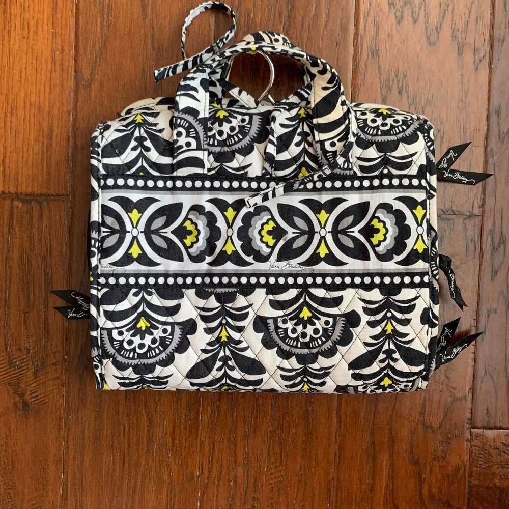 Vera Bradley Hanging Travel Organizer